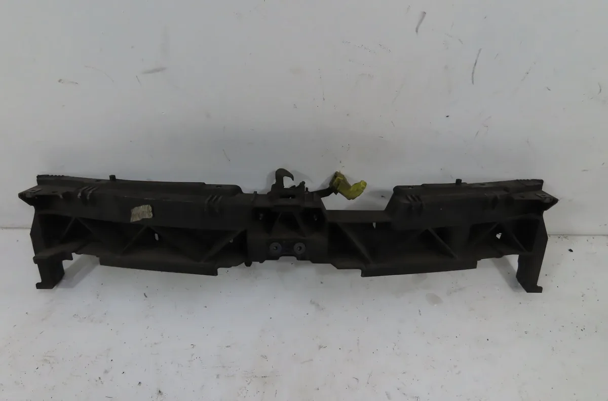 Traverse supérieure armature avant Citroen C3 PICASSO (SH_) 1.6 bluehdi 100 (2015) occasion