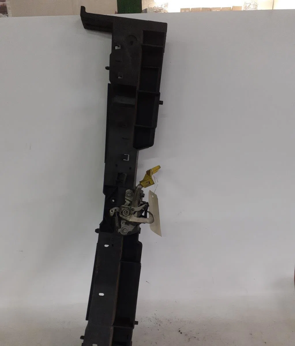 Traverse supérieure armature avant Citroen C3 PICASSO (SH_) 1.6 hdi (2009) 5 portes occasion