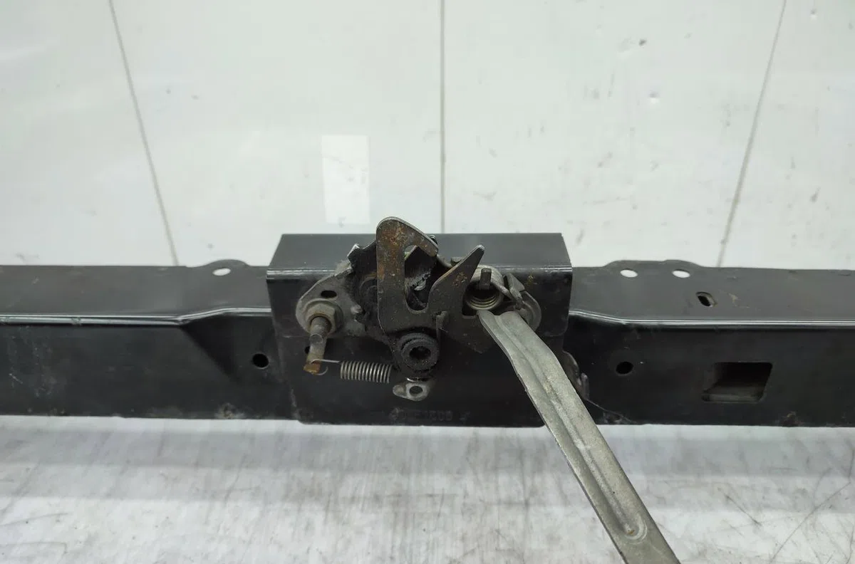 Traverse supérieure armature avant CITROEN C4 GRAND PICASSO 1 occasion
