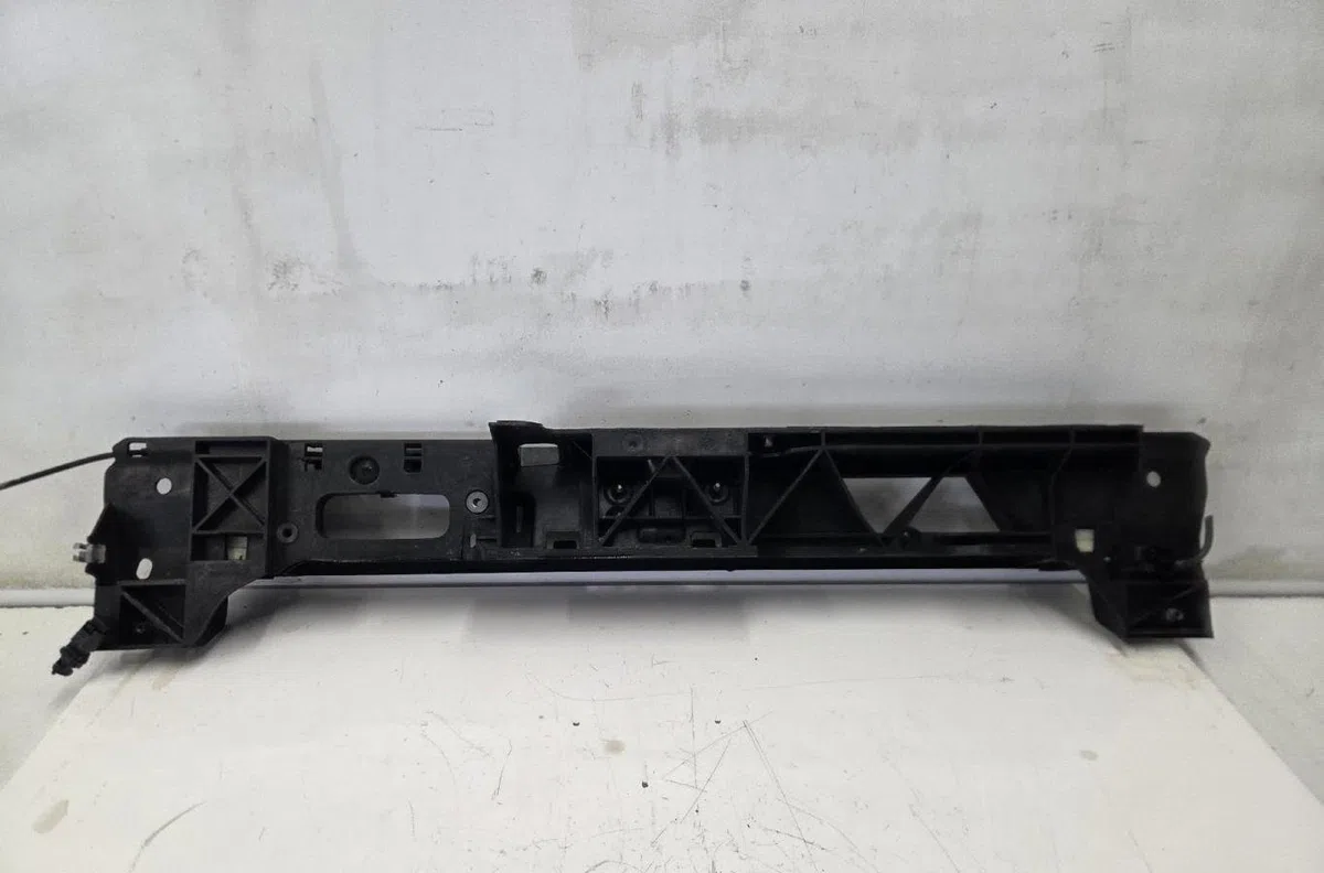 Traverse supérieure armature avant CITROEN C5 AIRCROSS PHASE 1 occasion
