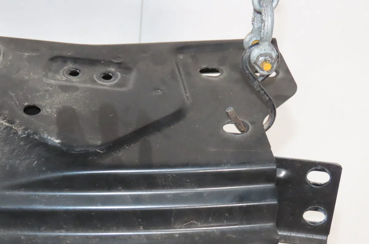 Traverse supérieure armature avant Dacia DUSTER (HM_) 1.3 tce 150 (hmm3) (2019) occasion