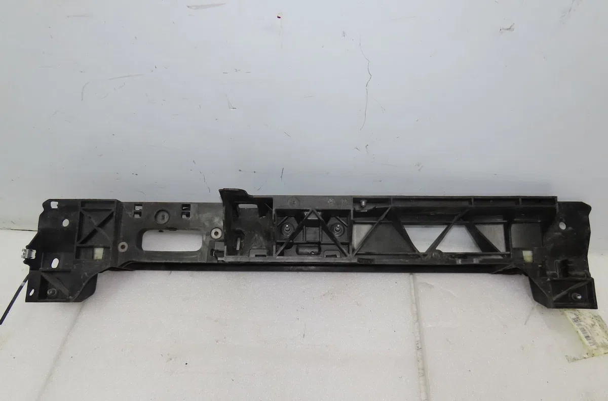 Traverse supérieure armature avant DS DS7 occasion