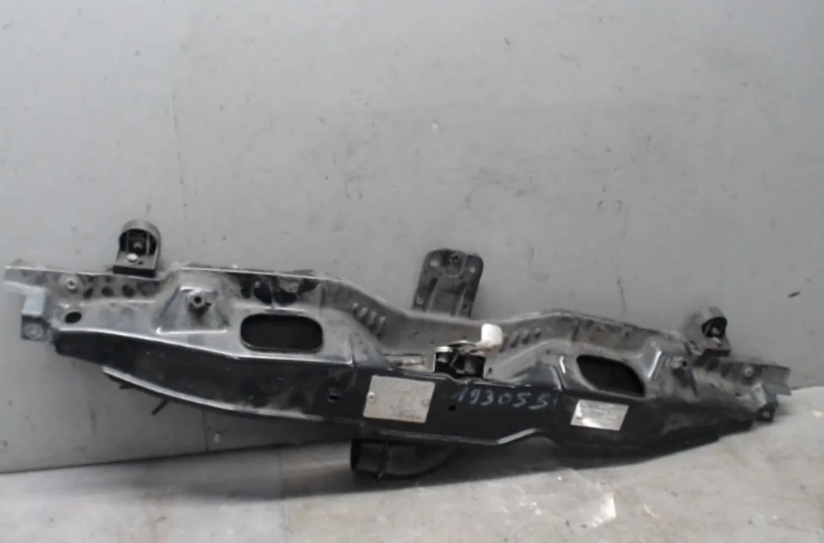 Traverse supérieure armature avant FIAT DUCATO 3 DUCATO 3 PHASE 1 occasion