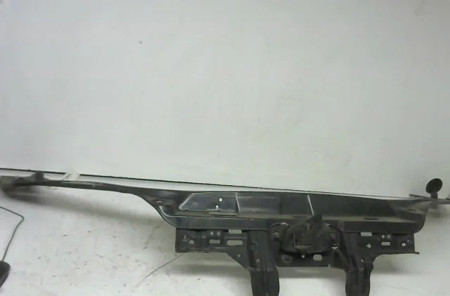 Traverse supérieure armature avant Fiat PUNTO (188_) 1.3 jtd 16v (2003-2012) 5 portes occasion