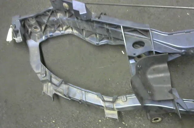 Traverse supérieure armature avant Ford FOCUS C-MAX (DM2) 1.6 tdci (2003-2007) occasion