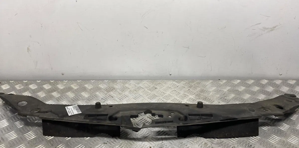 Traverse supérieure armature avant HONDA ACCORD 8 PHASE 1 occasion