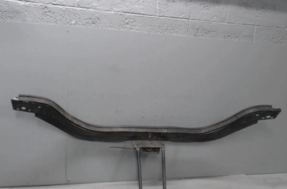 Traverse supérieure armature avant JEEP GRAND CHEROKEE 1  GRAND CHEROKEE 1 PHASE 2 occasion