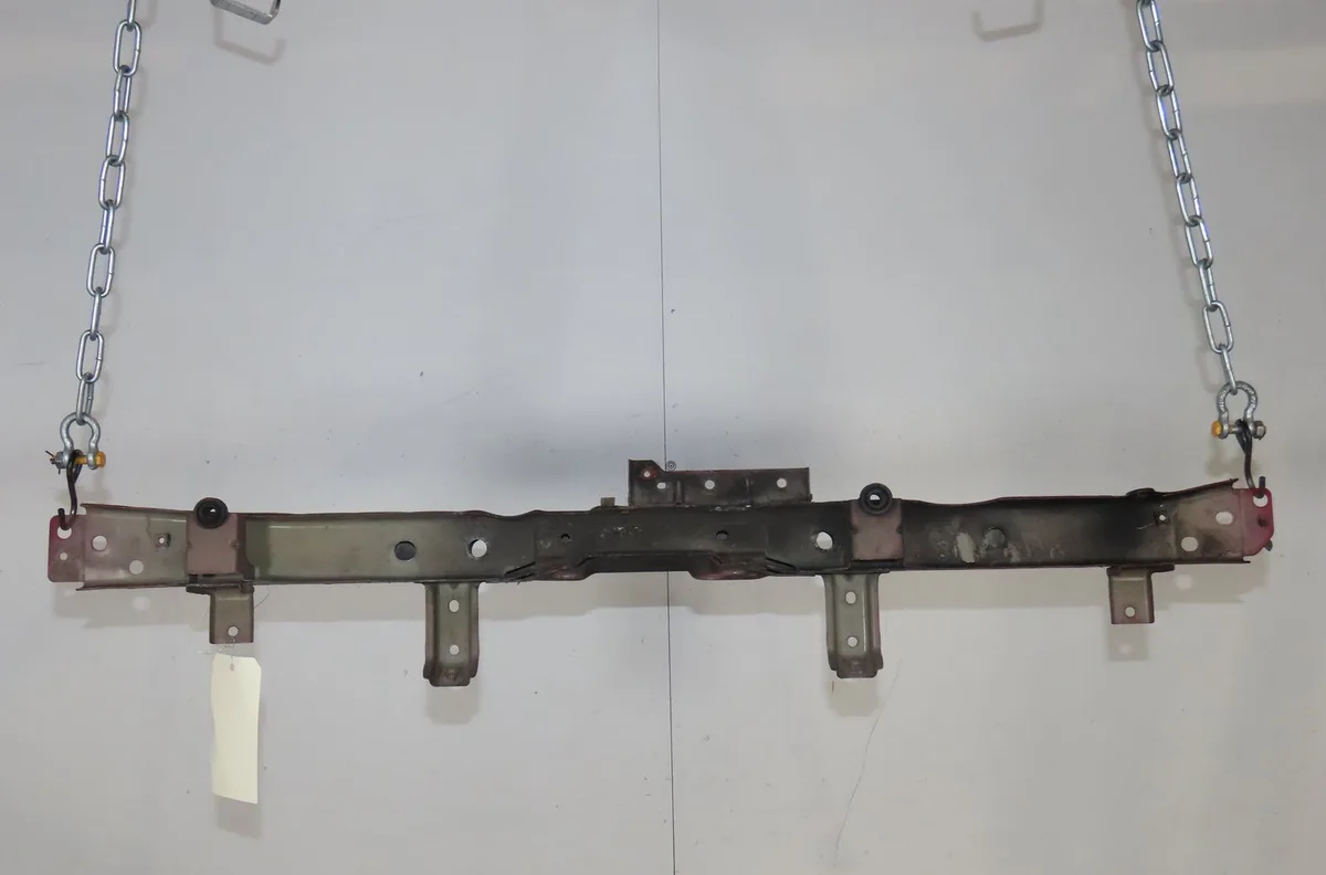 Traverse supérieure armature avant Nissan JUKE (F15) 1.5 dci (2010) 5 portes occasion