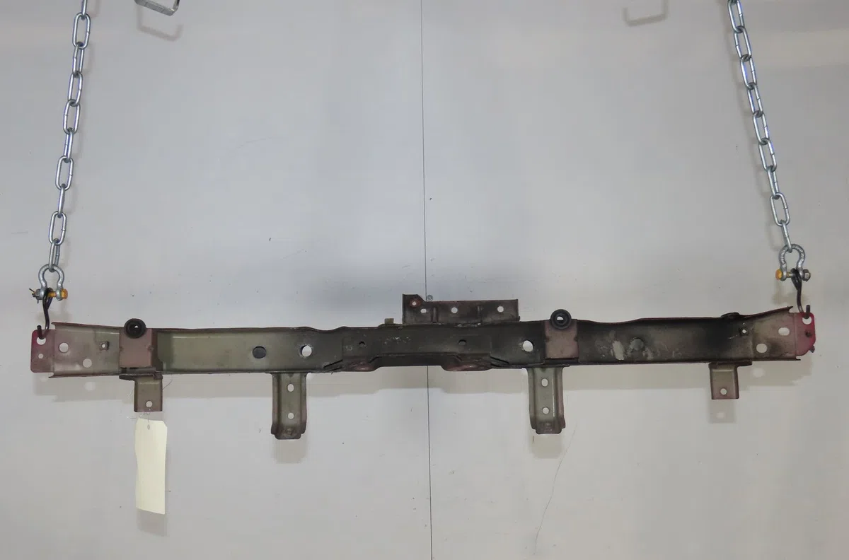 Traverse supérieure armature avant Nissan JUKE (F15) 1.5 dci (2010) 5 portes occasion