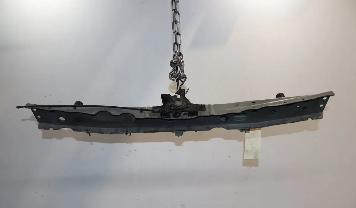 Traverse supérieure armature avant Nissan MICRA IV (K13K) 1.2 (2010-2015) occasion