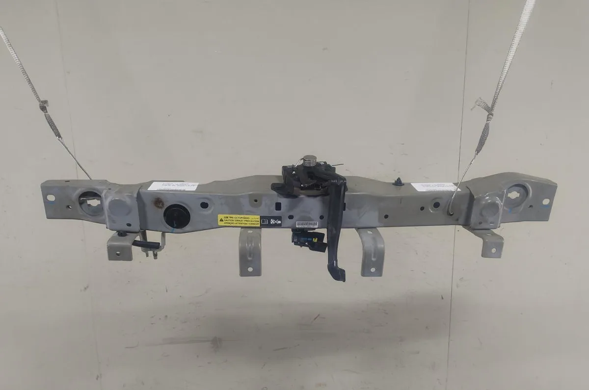 Traverse supérieure armature avant Nissan MICRA V (K14) 1.0 ig-t (2021) occasion