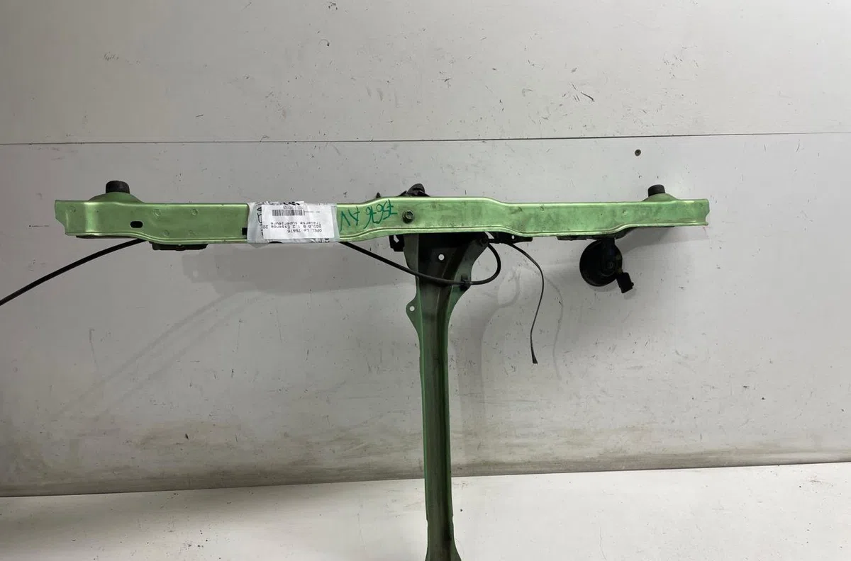 Traverse supérieure armature avant Opel AGILA (B) (H08) 1.2 (f68) (2010-2014) occasion