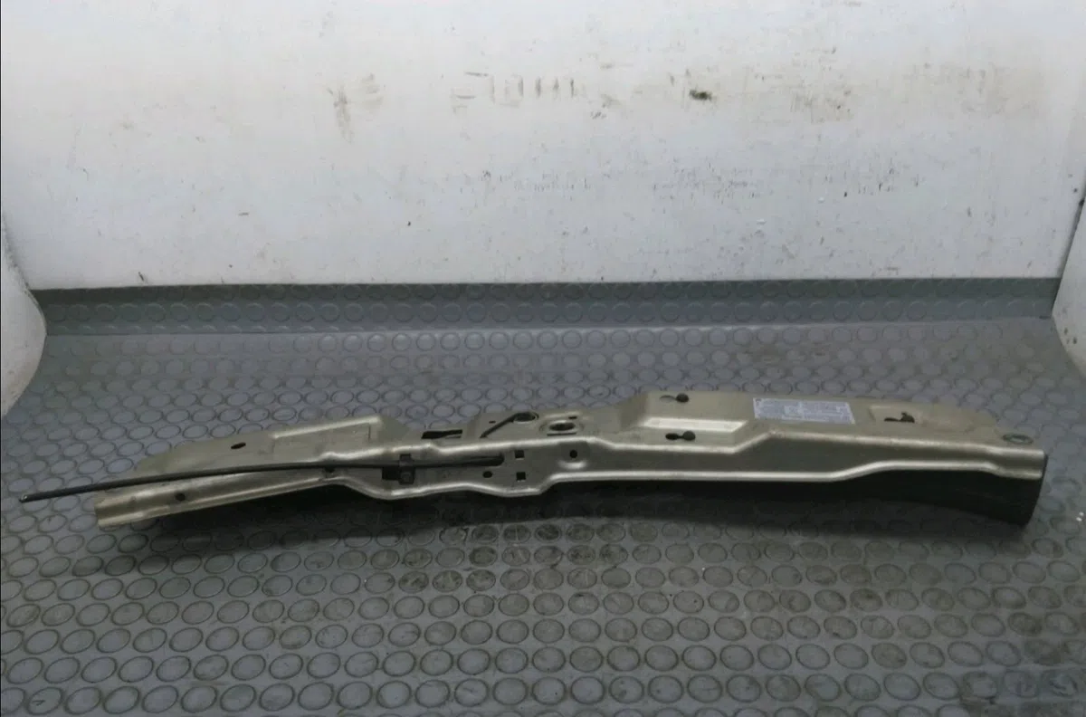 Traverse supérieure armature avant Opel MERIVA A Monospace (X03) 1.7 cdti (e75) (2003-2010) occasion