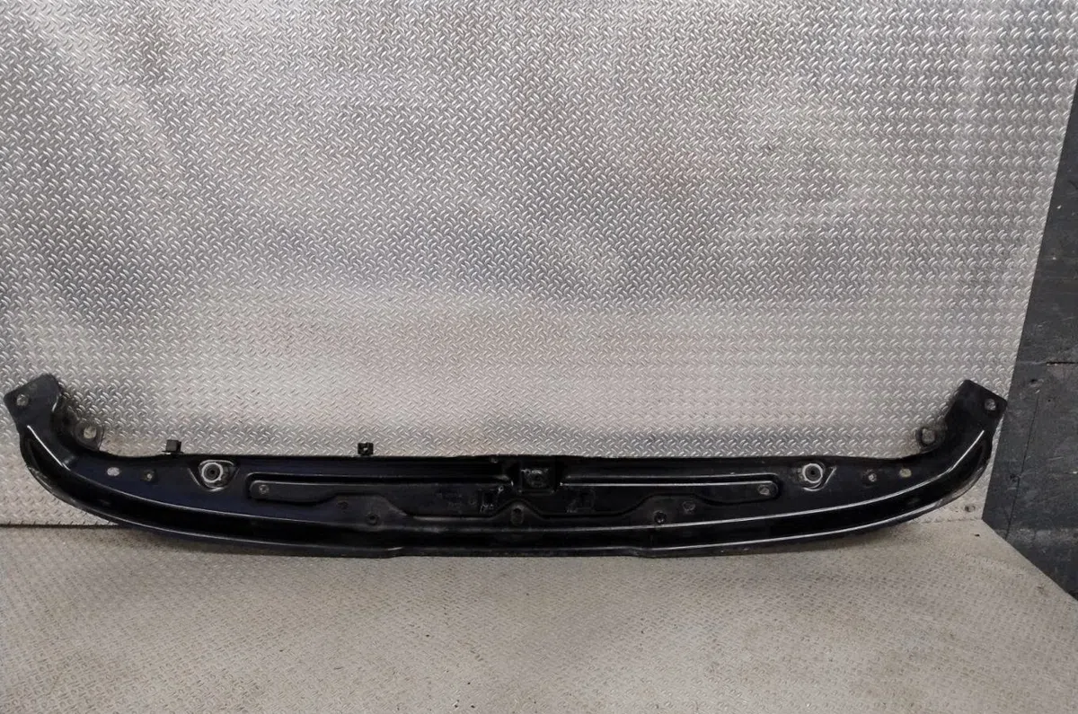 Traverse supérieure armature avant PEUGEOT 206  206 occasion