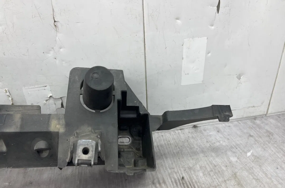 Traverse supérieure armature avant PEUGEOT 3008 1 PHASE 1 occasion