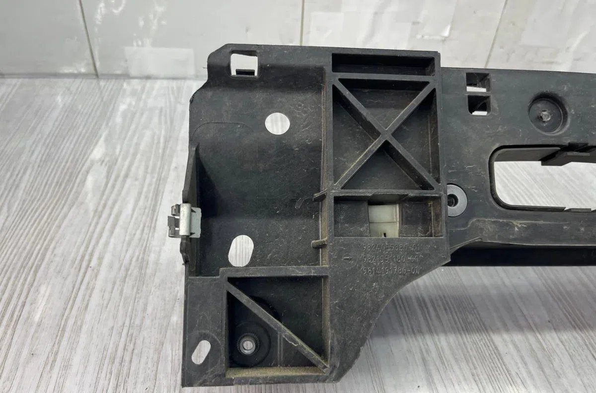 Traverse supérieure armature avant PEUGEOT 5008 2 PHASE 1 occasion