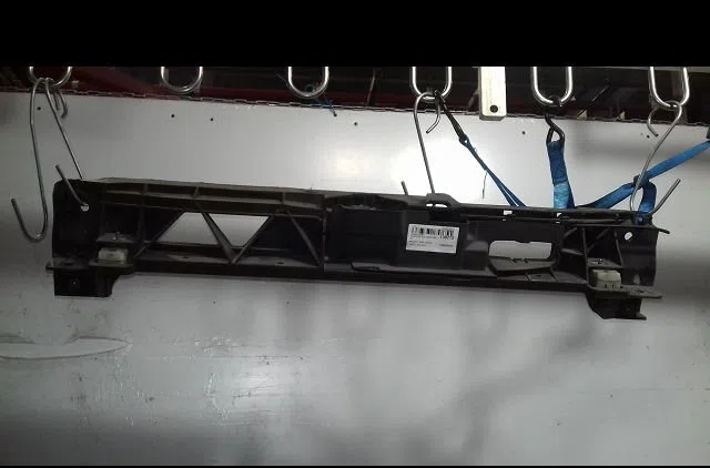 Traverse supérieure armature avant Peugeot 5008 II (MC_, MJ_, MR_, M4_) 1.5 bluehdi 130 (mcyhzj, mcyhzr, mcyhzx) (2018) 