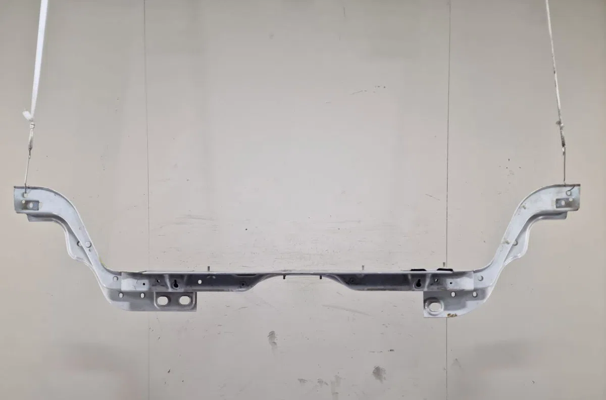 Traverse supérieure armature avant Peugeot BIPPER (AA_) 1.4 hdi (2008) 3 portes occasion