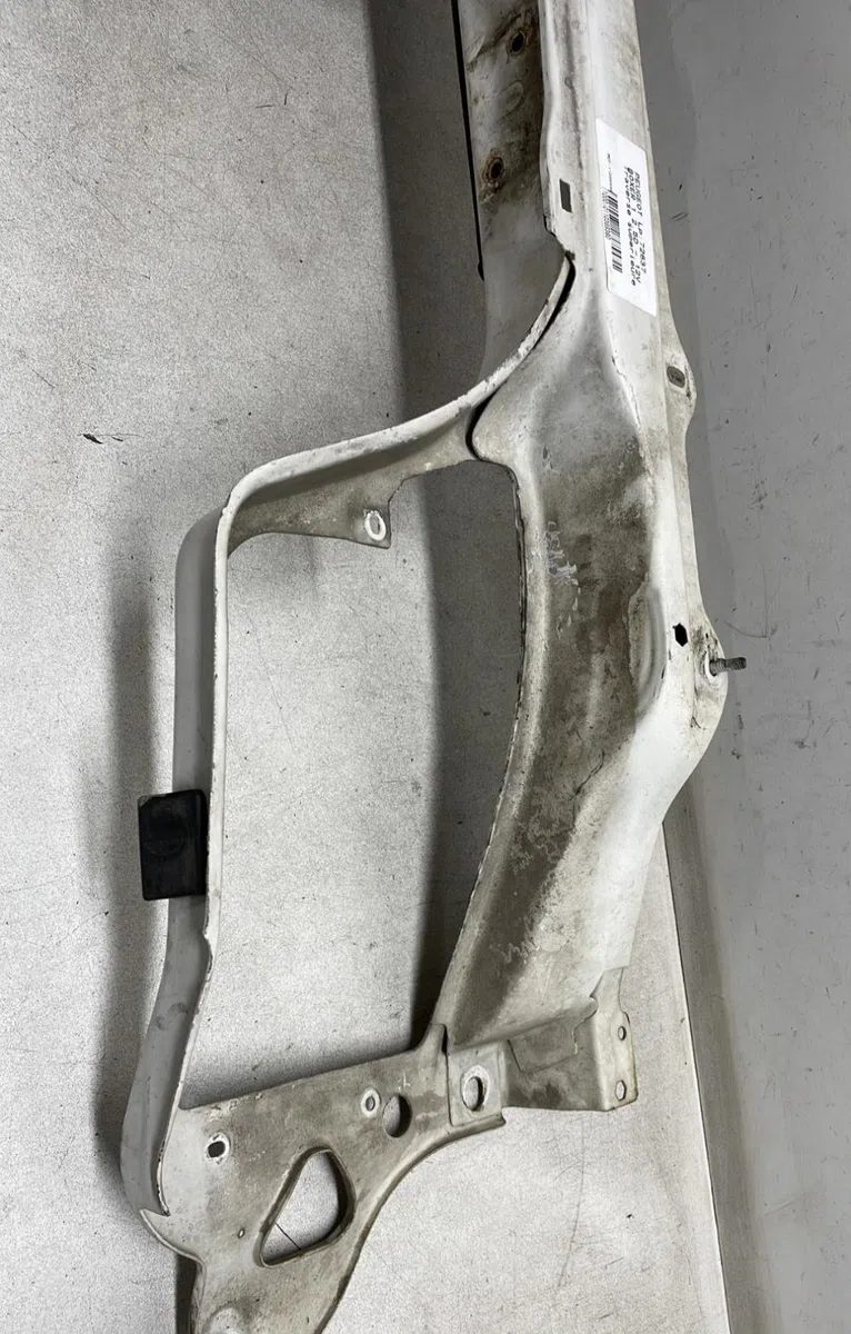 Traverse supérieure armature avant Peugeot BOXER Camionnette (230L) 2.5 d (1994-2002) occasion