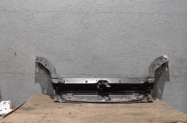 Traverse supérieure armature avant Peugeot PARTNER Camionnette-Monospace (5_, G_) 1.4 (1996-2015) occasion