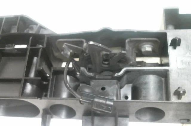Traverse supérieure armature avant Renault CAPTUR I (J5_, H5_) 1.5 dci 90 (2013) 5 portes occasion