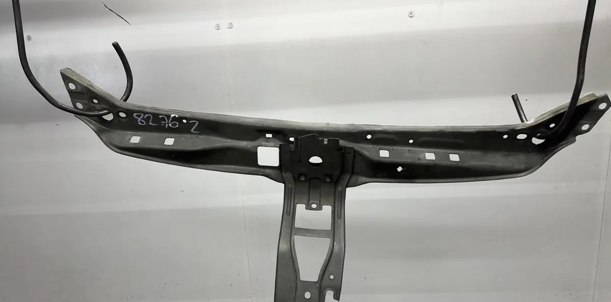 Traverse supérieure armature avant RENAULT CLIO 2 PHASE 2 occasion