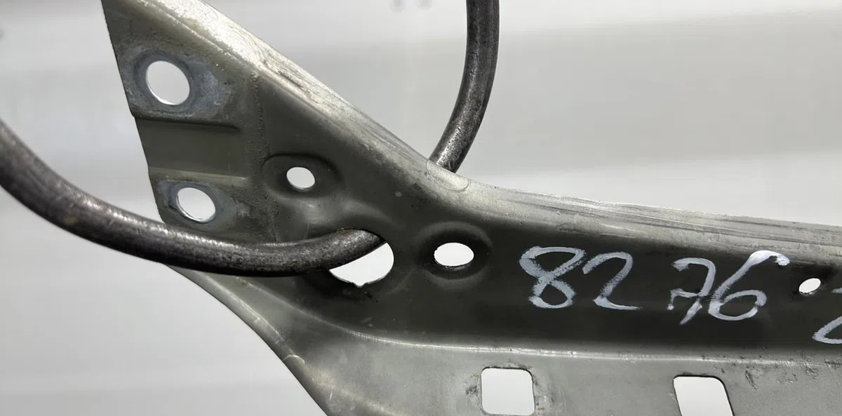 Traverse supérieure armature avant RENAULT CLIO 2 PHASE 2 occasion
