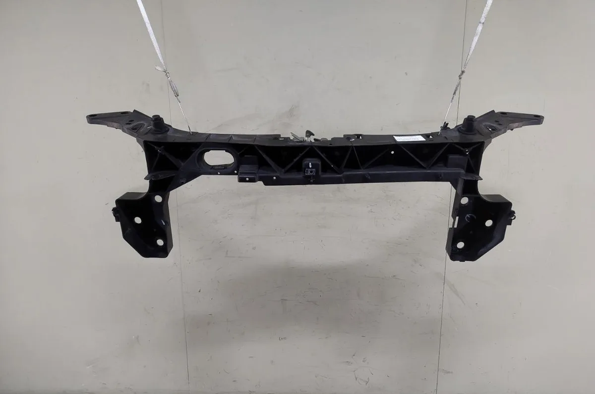 Traverse supérieure armature avant Renault CLIO III (BR0-1, CR0-1) 1.5 dci (br17, cr17) (2005-2012) 5 portes occasion
