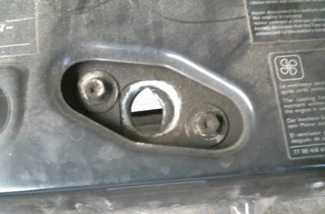 Traverse supérieure armature avant Renault ESPACE IV (JK0-1_) 2.2 dci (jk0h) (2002-2006) occasion