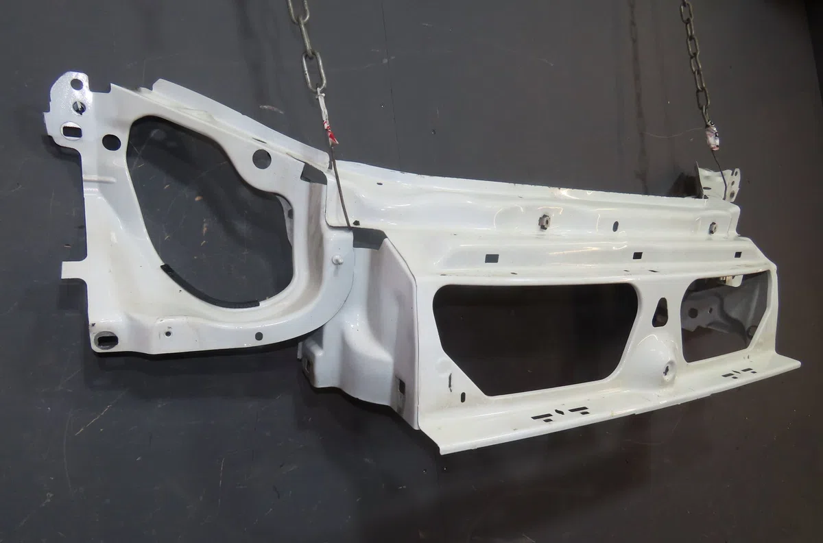 Traverse supérieure armature avant RENAULT KANGOO 2005 occasion