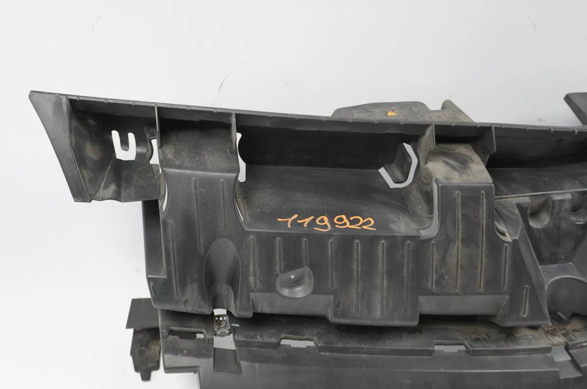 Traverse supérieure armature avant Renault KANGOO - GRAND KANGOO II (KW0-1_) 1.5 dci 85 (kw0k, kw0l, kw0b) (2008) 4 port