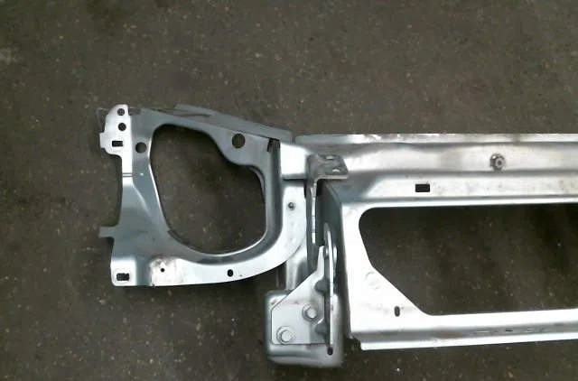 Traverse supérieure armature avant Renault KANGOO (KC0-1_) 1.5 dci (kc07) (2001) occasion