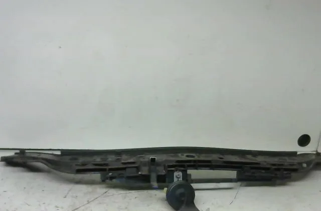 Traverse supérieure armature avant Renault MEGANE II (BM0-1_, CM0-1_) 1.6 16v (bm0c, cm0c) (2002-2008) occasion