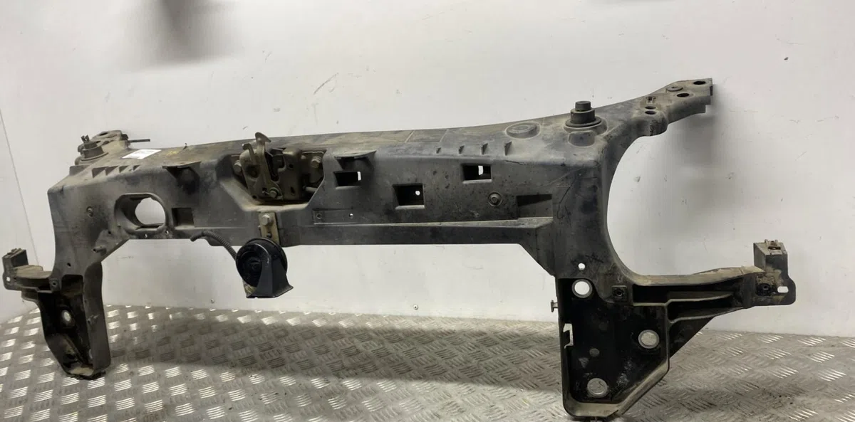 Traverse supérieure armature avant RENAULT MODUS PHASE 1 occasion