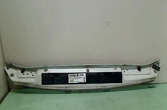 Traverse supérieure armature avant RENAULT SCENIC I 1999 occasion