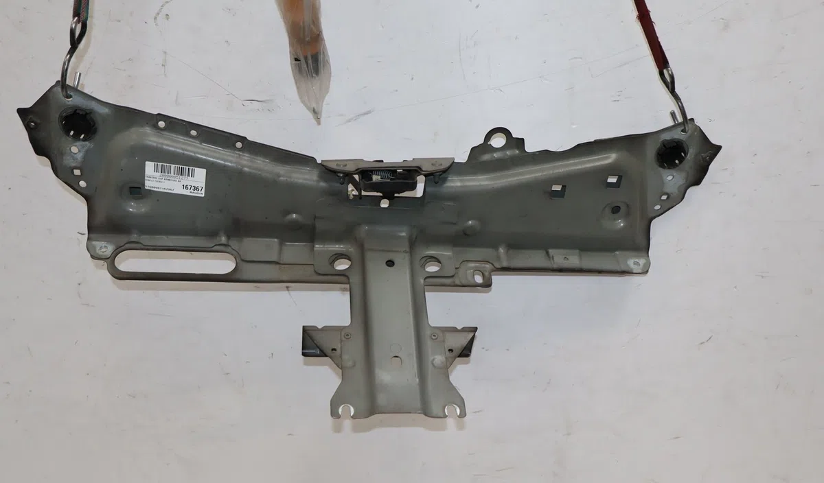 Traverse supérieure armature avant Renault TWINGO II (CN0_) 1.2 16v (cn04, cn0a, cn0b) (2007-2014) 3 portes occasion