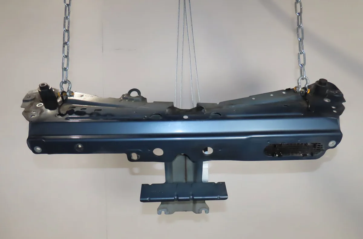 Traverse supérieure armature avant Renault TWINGO II (CN0_) 1.5 dci (cn0e) (2007-2014) 3 portes occasion