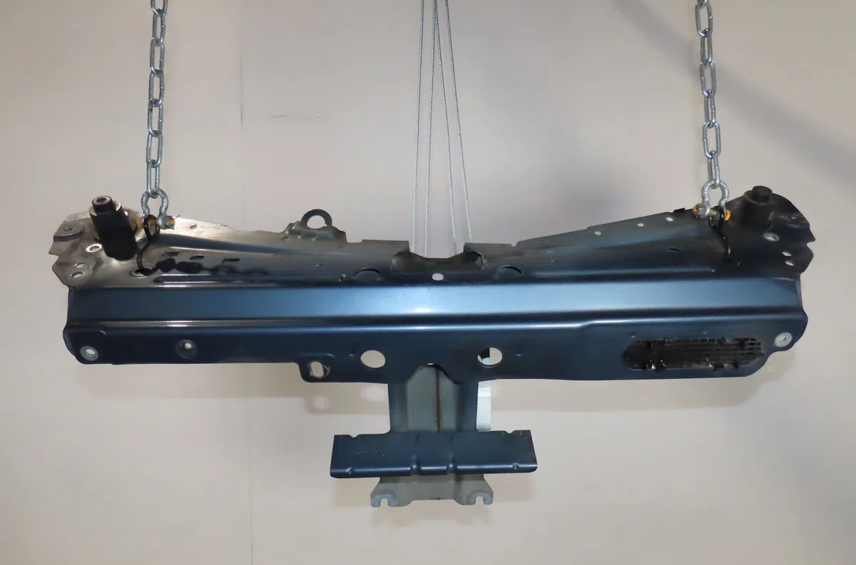 Traverse supérieure armature avant Renault TWINGO II (CN0_) 1.5 dci (cn0e) (2007-2014) 3 portes occasion