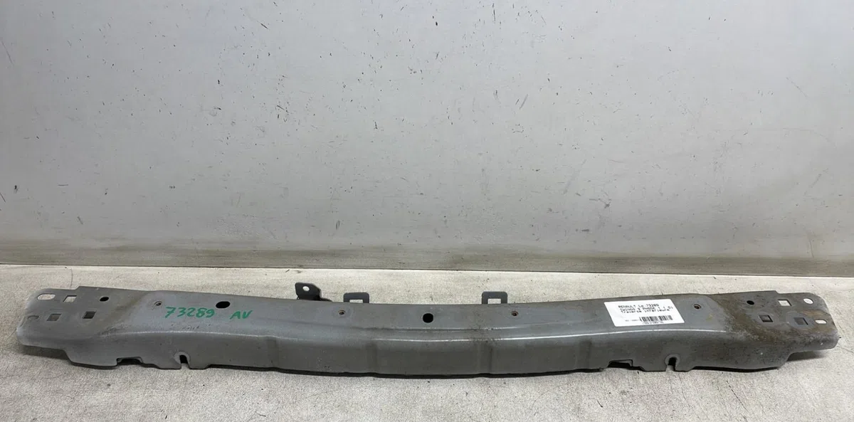 Traverse supérieure armature avant Renault TWINGO III (BCM_, BCA_) 1.0 sce 70 (2014) 5 portes occasion