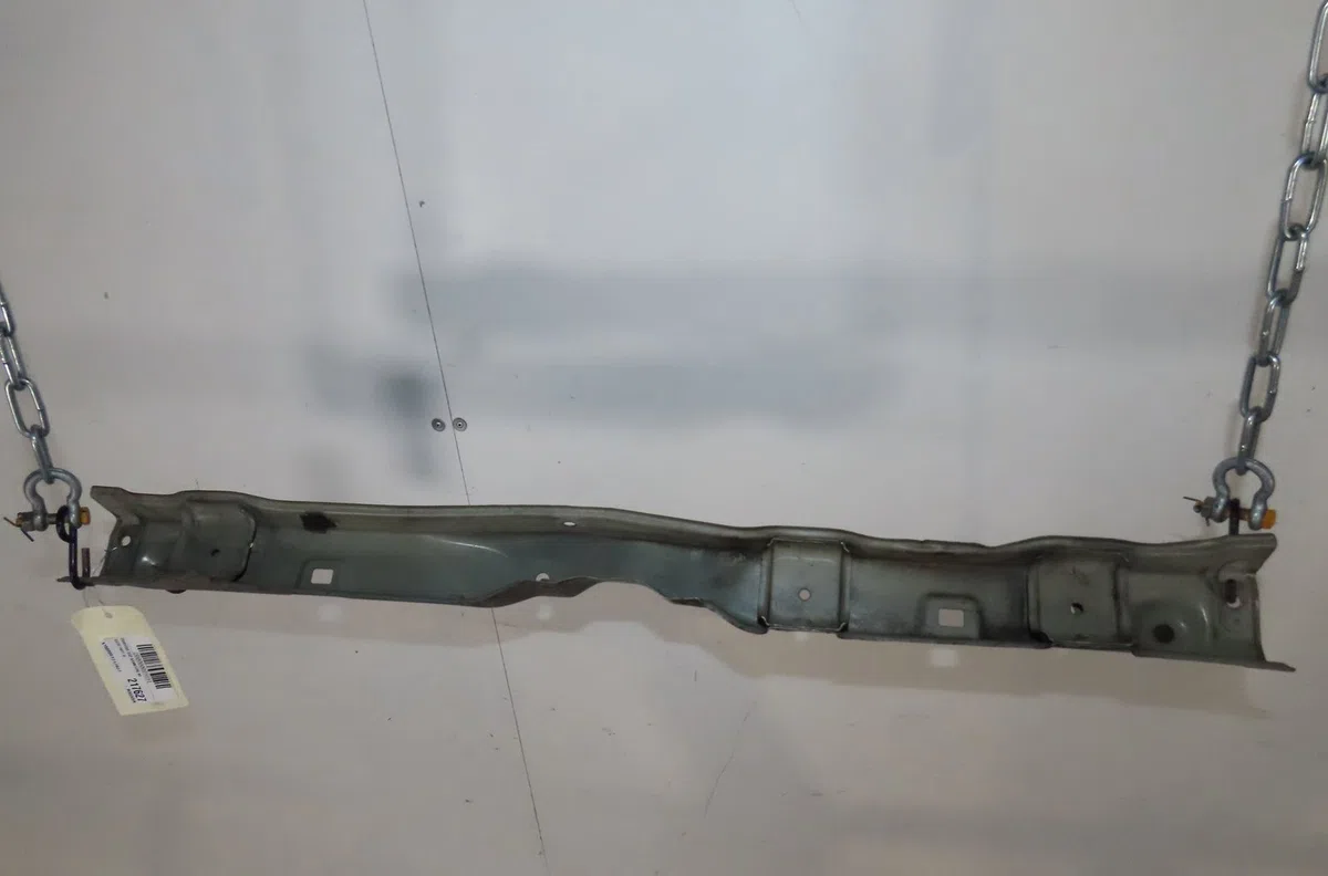 Traverse supérieure armature avant Suzuki SWIFT III (MZ, EZ) 1.3 ddis (rs 413d) (2005) 5 portes occasion