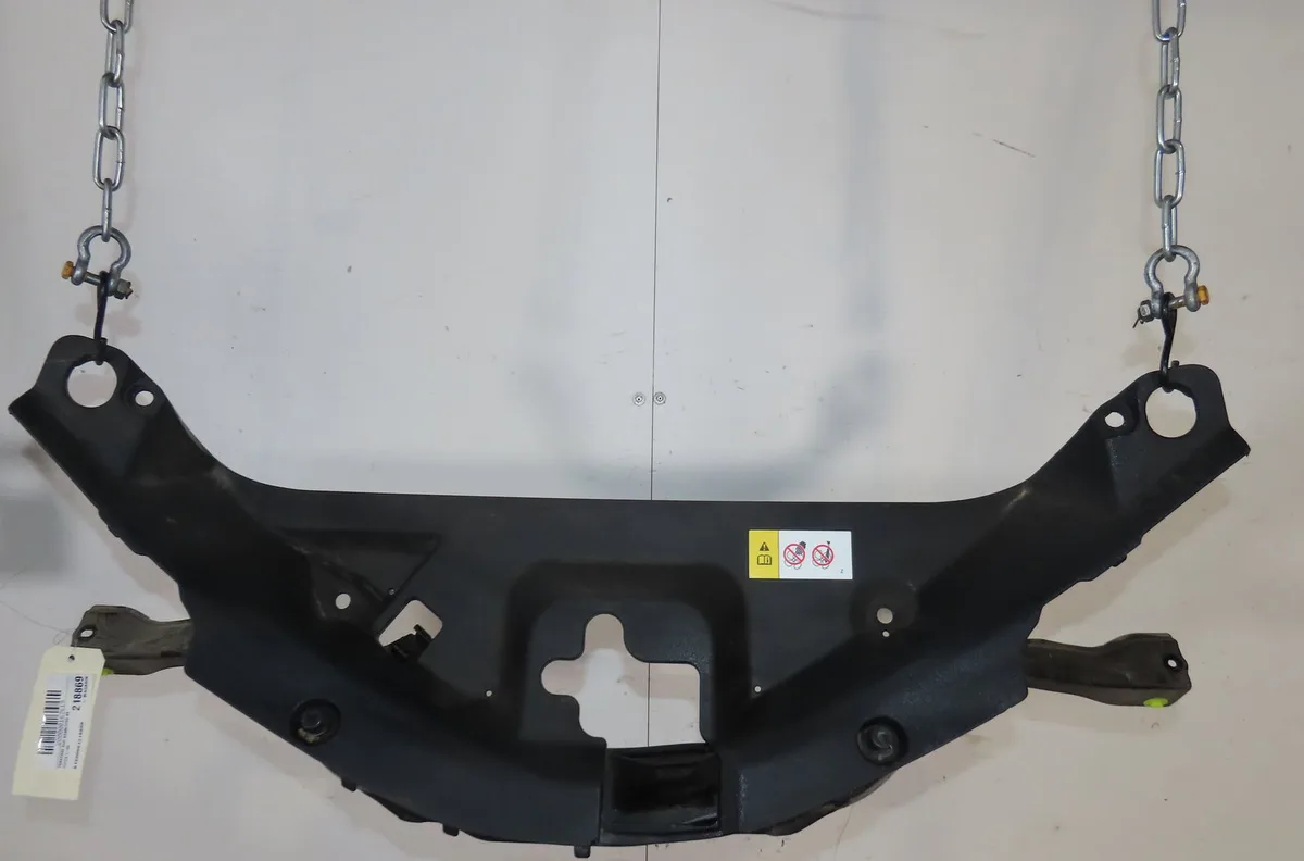 Traverse supérieure armature avant Toyota C-HR (_X1_) 1.8 hybrid (zyx10_, zyx11_) (2016) occasion