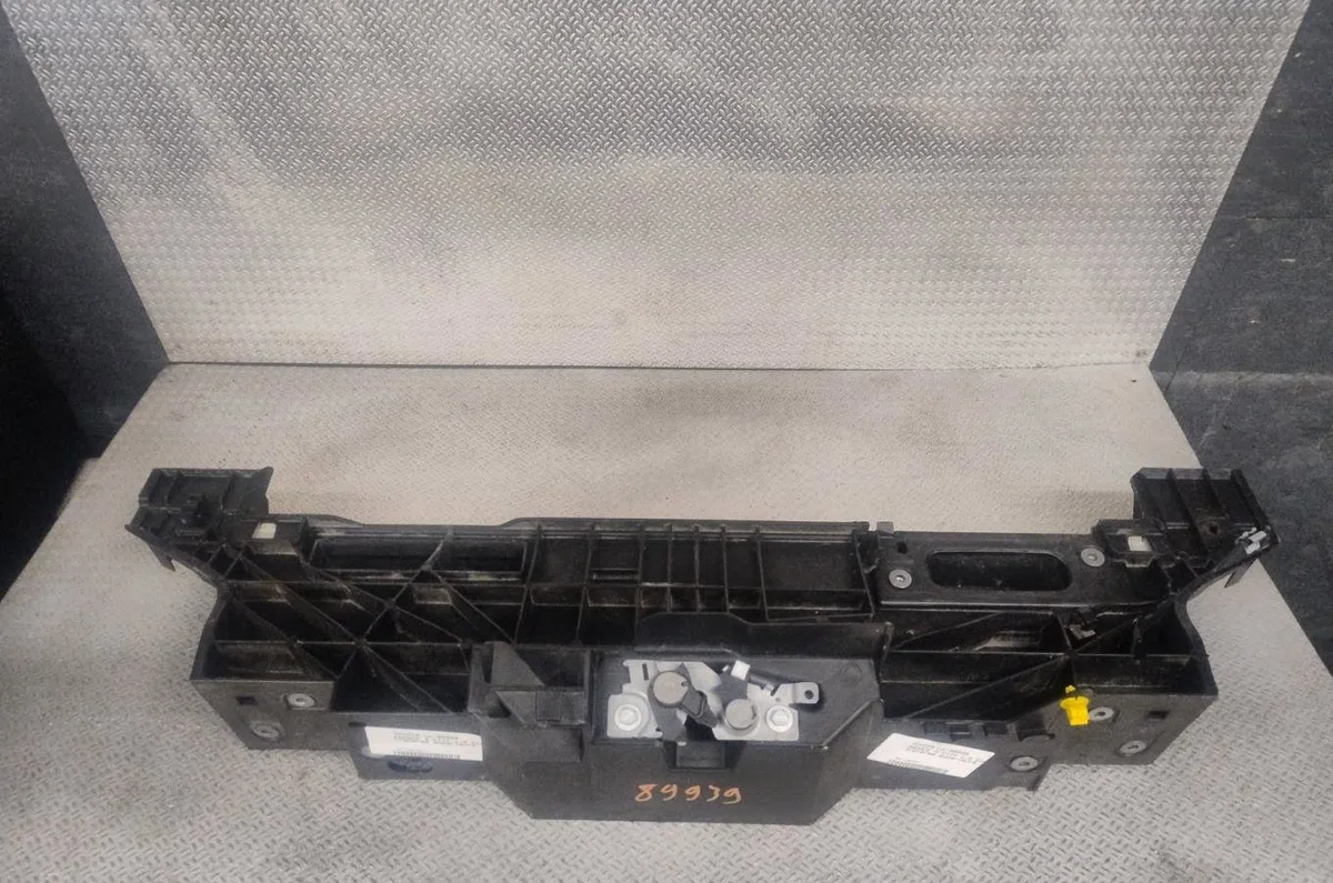 Traverse supérieure armature avant Toyota PROACE CITY Camionnette-Monospace 1.5 d-4d 100 (bpzmd) (2019) occasion
