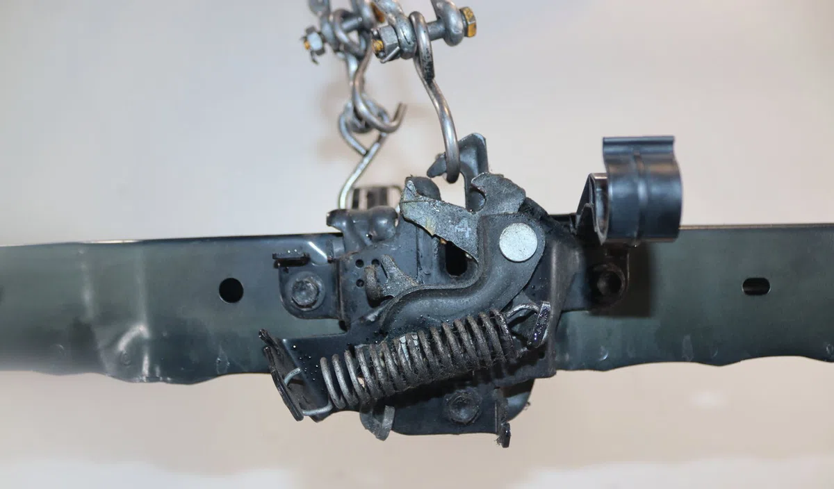 Traverse supérieure armature avant Toyota RAV 4 IV (_A4_) 2.0 d (ala40_) (2012-2018) occasion