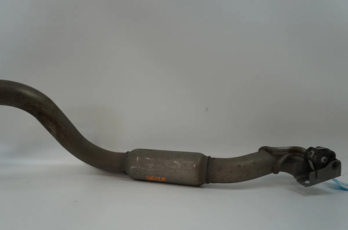 Tube echappement Renault KANGOO III Camionnette-Monospace 1.5 blue dci 95 (fjab) (2021) occasion