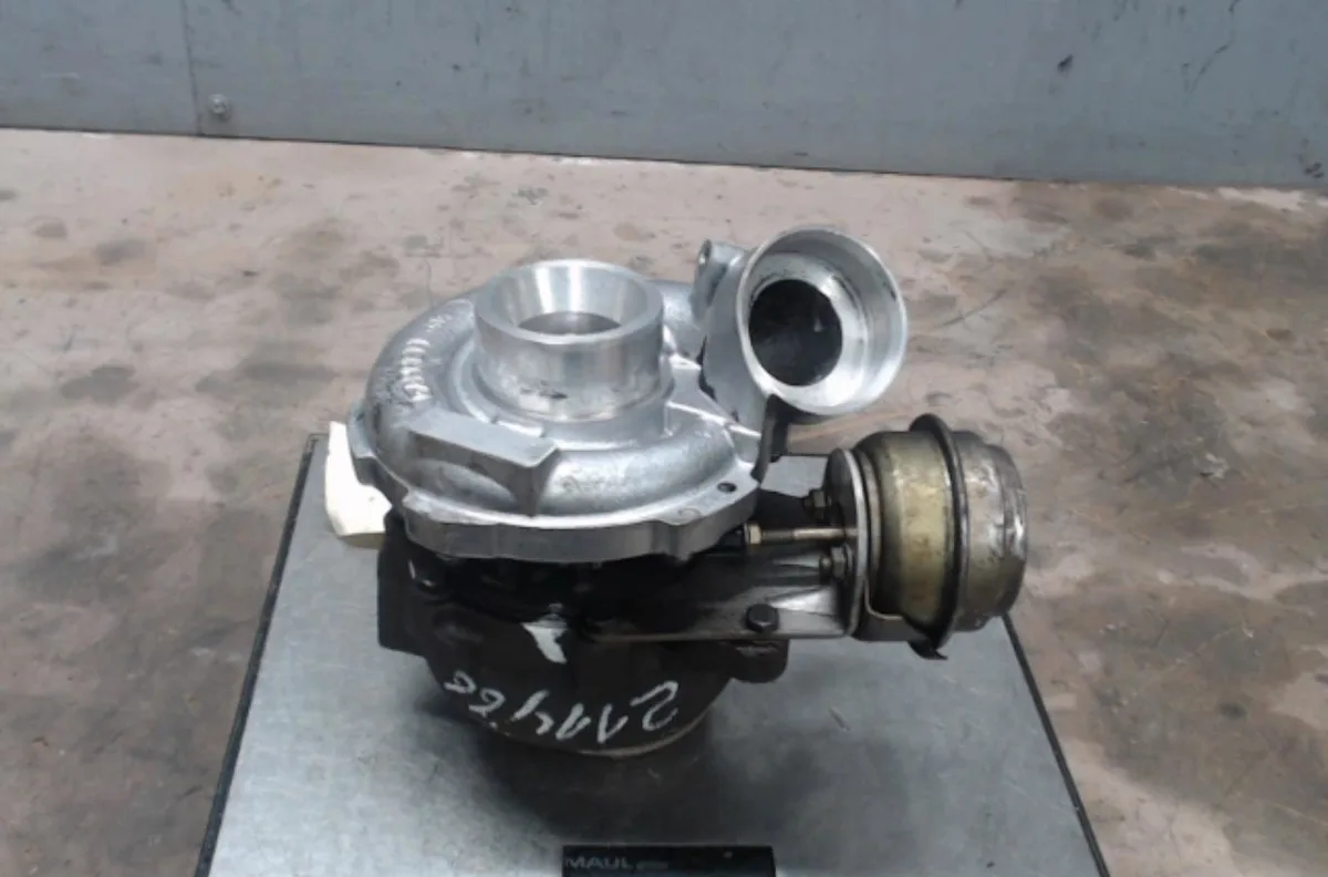 Turbo Mercedes-benz CLASSE C (W203) C 220 cdi (203.006) (2000-2007) occasion