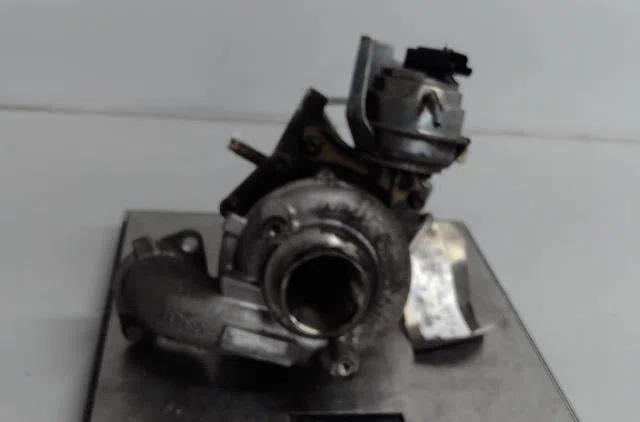 Turbo Peugeot 3008 Monospace (0U_) 1.6 hdi (2009-2016) 5 portes occasion