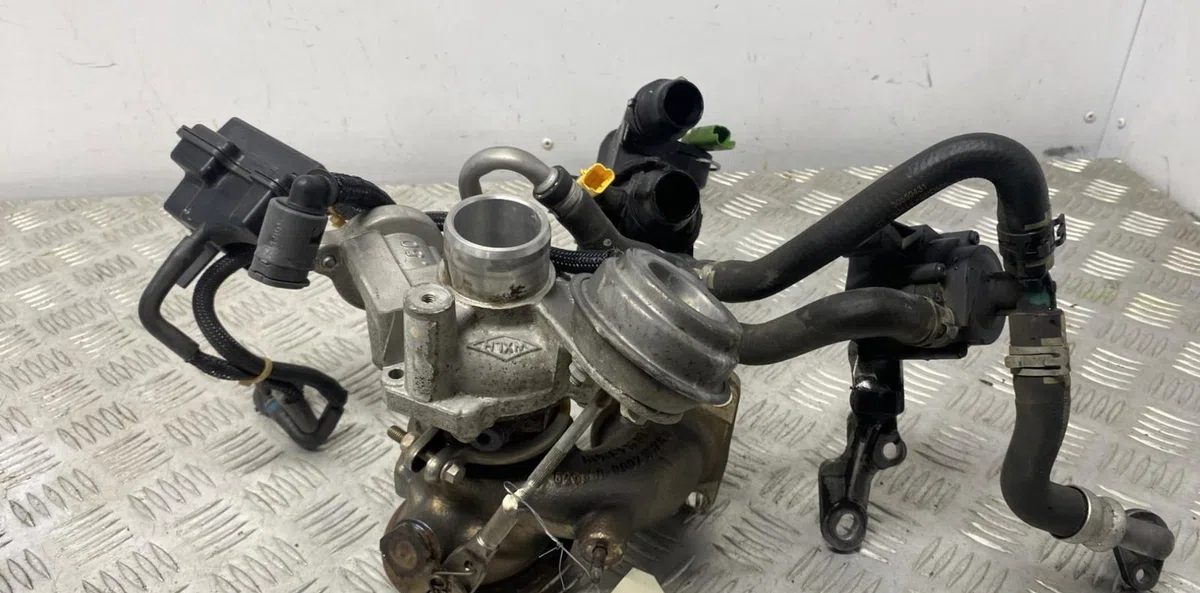 Turbo PEUGEOT 308 2 SW PHASE 1 BREAK occasion