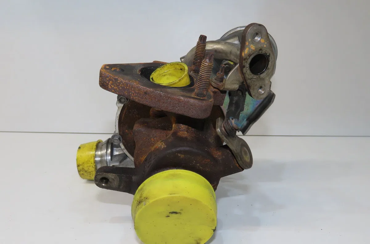 Turbo Renault CLIO IV Grandtour (KH_) 1.5 dci 90 (khn3, khn4) (2012) 5 portes occasion