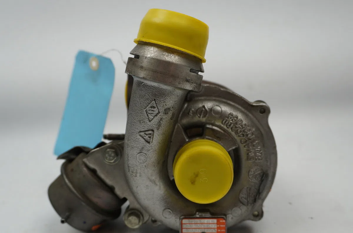 Turbo Renault MEGANE III 3-5 portes (BZ0-1_, B3_) 1.5 dci (2009) 5 portes occasion