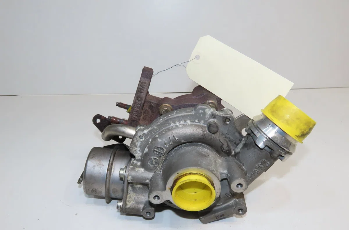 Turbo Renault MEGANE III 3-5 portes (BZ0-1_, B3_) 1.5 dci (bz09, bz0d, bz1w, bz29, bz14) (2009) 5 portes occasion